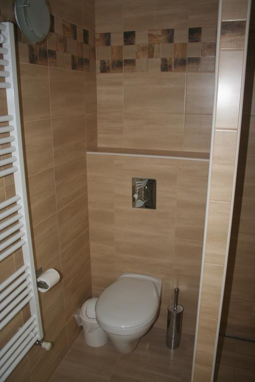 Malomko Apartman Zsira Екстериор снимка