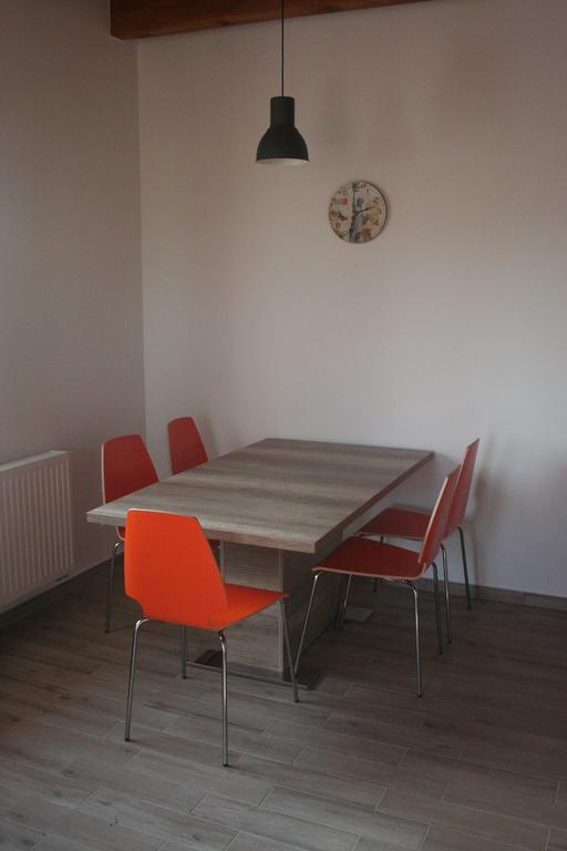 Malomko Apartman Zsira Екстериор снимка